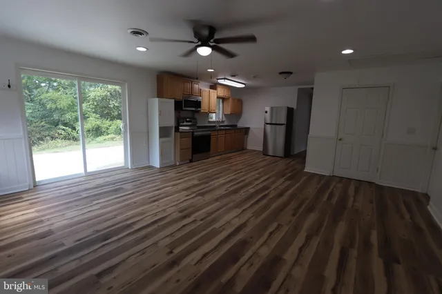 $2,100 | 9540 Greenfield Road, La Plata, MD 20646