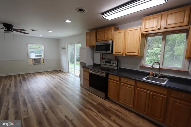 $2,100 | 9540 Greenfield Road, La Plata, MD 20646