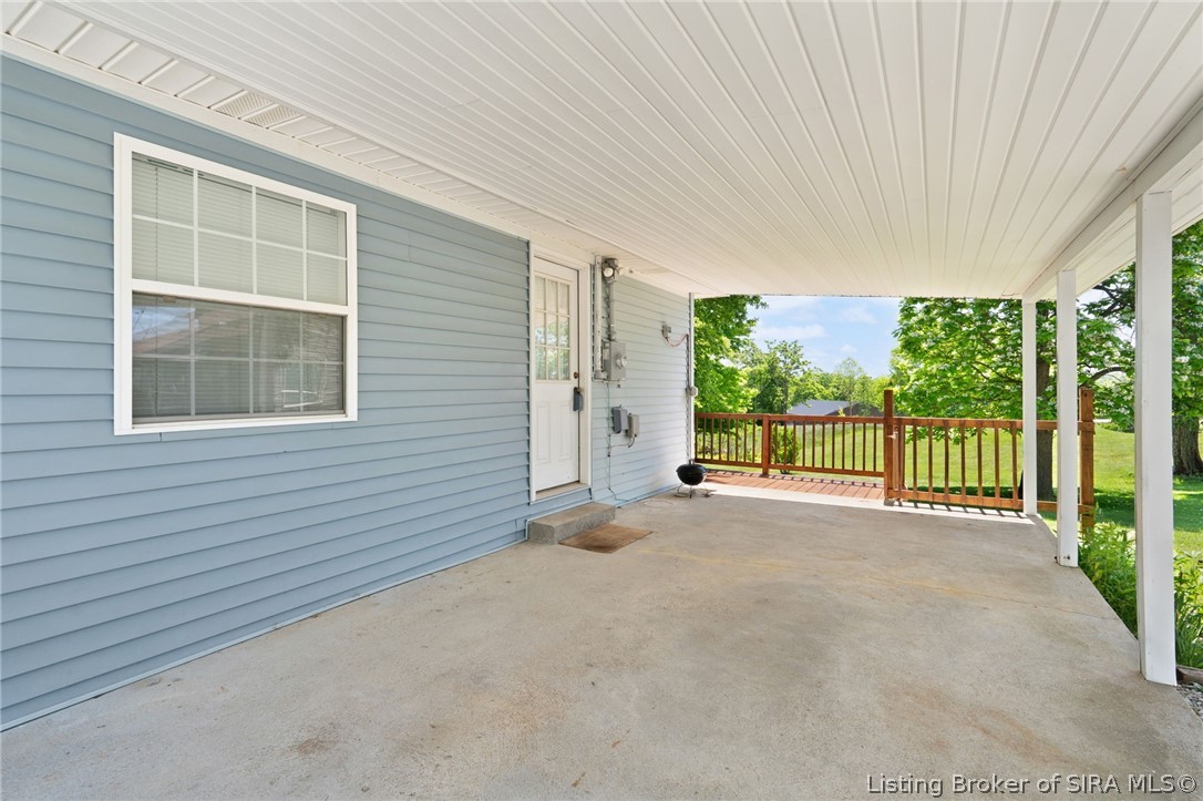 3359 East Riley Road Floyds Knobs, IN 47119 - Photo 4 of 27