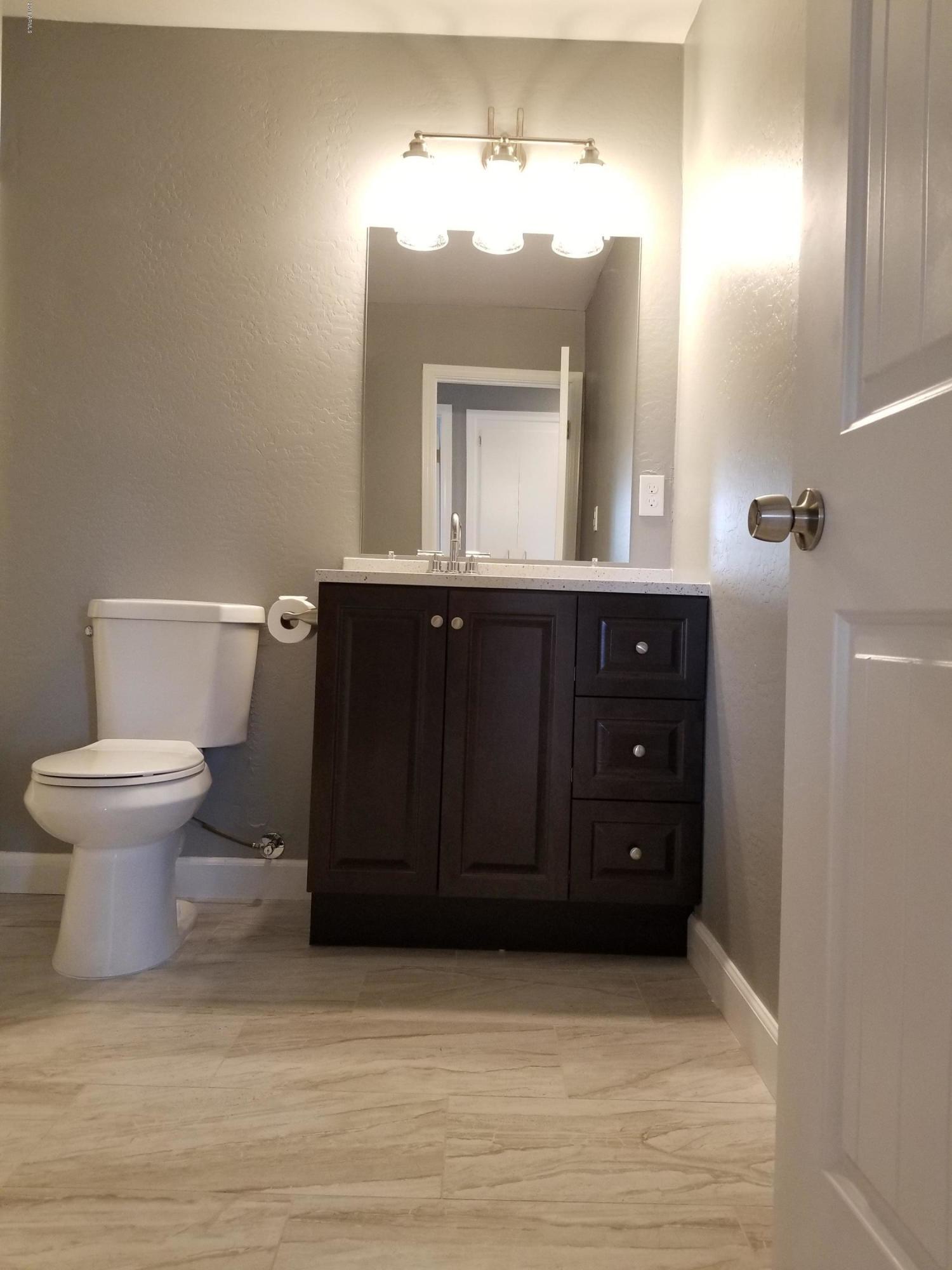 3650 West Lamar Road Phoenix, AZ 85019 - Photo 16 of 24 Bath 2