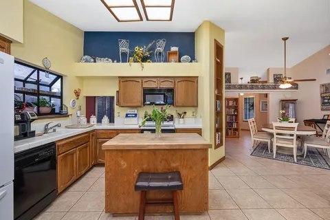 $485,000 | 9963 River Mist Way, Rancho Cordova, CA 95670