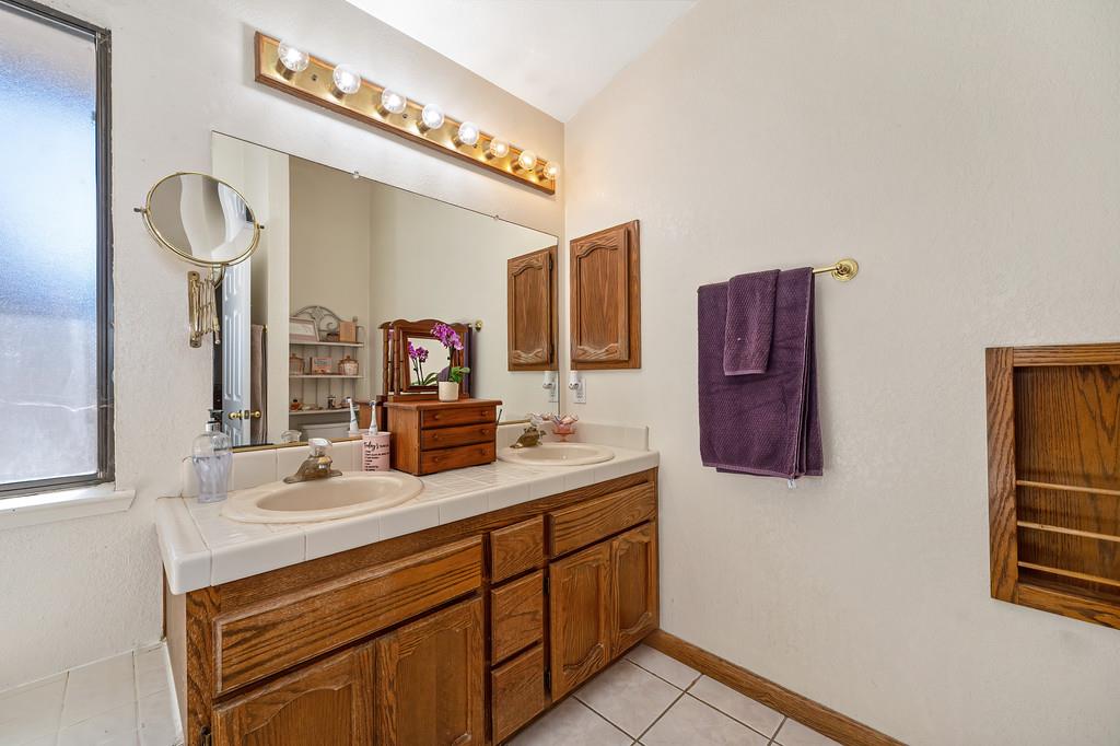 9963 River Mist Way Rancho Cordova, CA 95670 - Photo 25 of 34