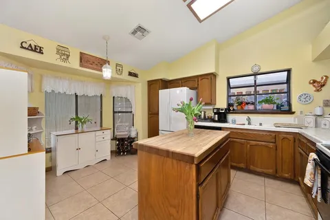 $485,000 | 9963 River Mist Way, Rancho Cordova, CA 95670