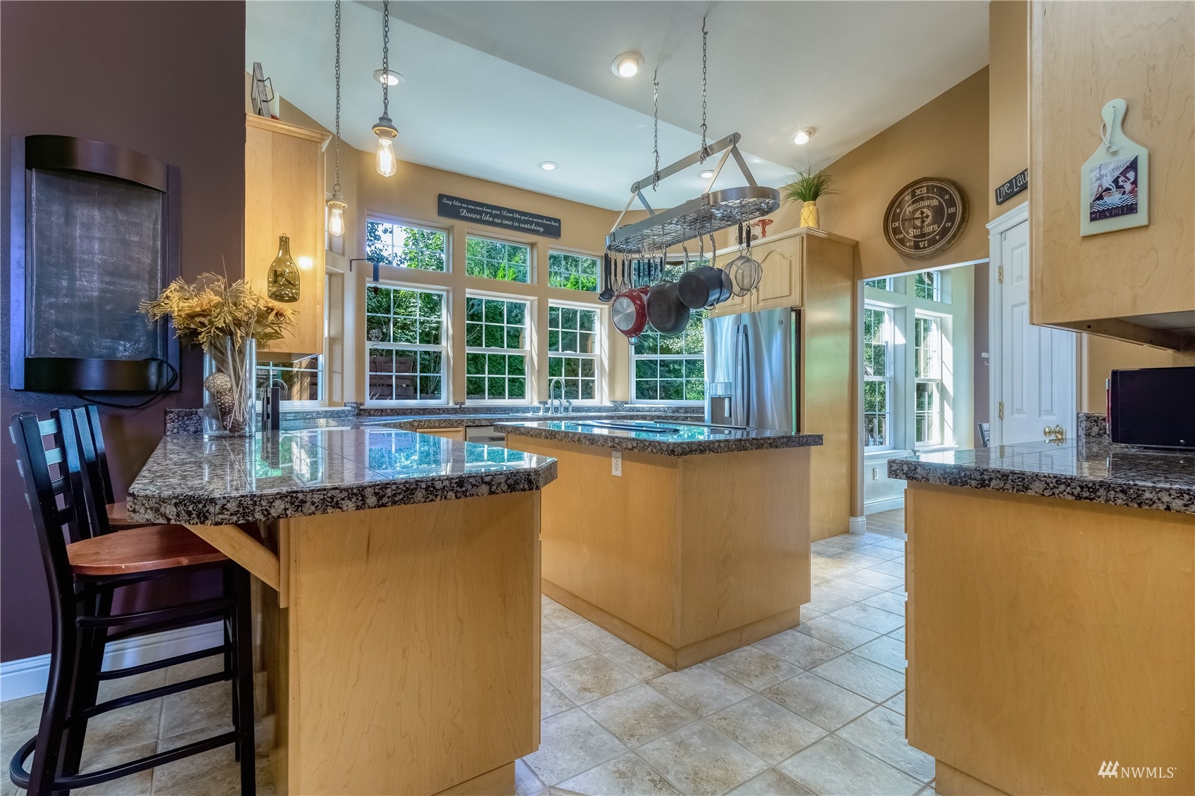 1484 Wheatcrest Road Walla Walla, WA 99362 - Photo 12 of 40 Gallery Image 12