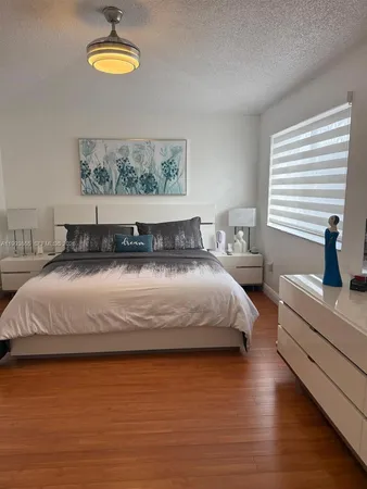 $3,500 | 16418 Southwest 72nd Terrace, Miami, FL 33193