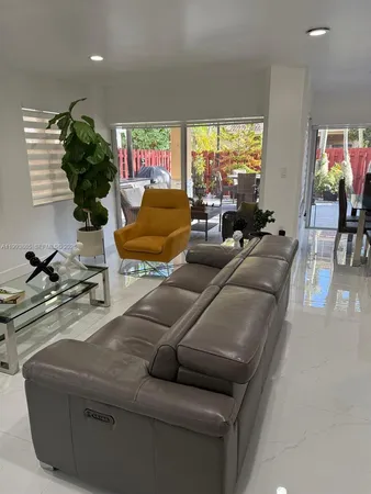 $3,500 | 16418 Southwest 72nd Terrace, Miami, FL 33193