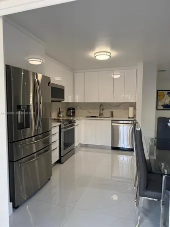 $3,500 | 16418 Southwest 72nd Terrace, Miami, FL 33193