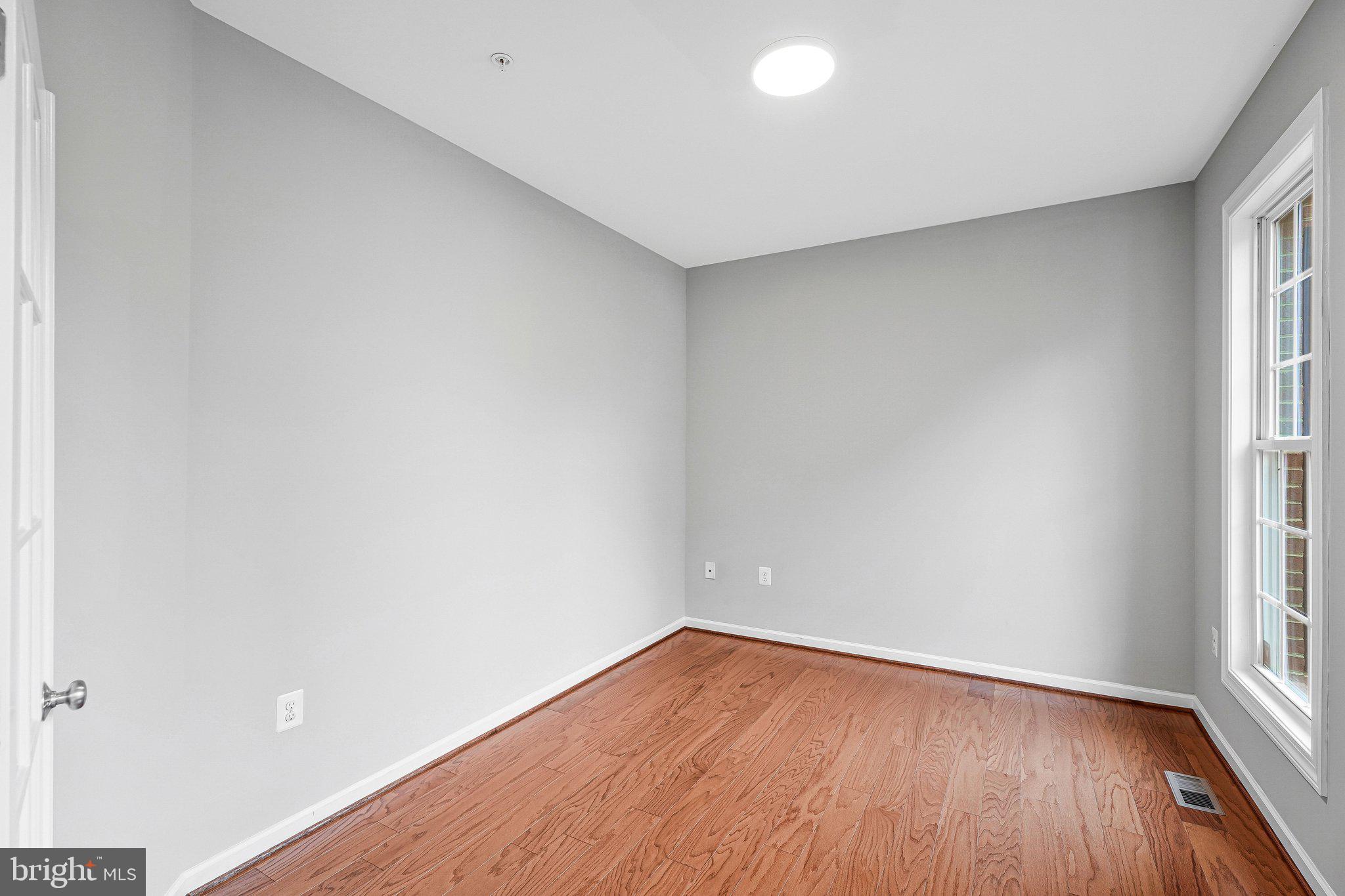 13217 Moonlight Trail Drive Silver Spring, MD 20906 - Photo 8 of 84