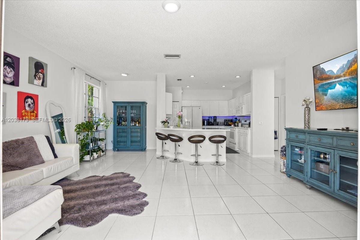 1099 Birchwood Road Weston, FL 33327 - Photo 36 of 59