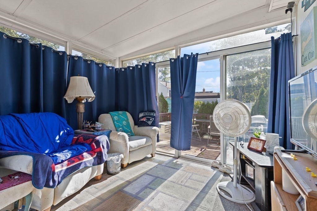 66 Bayview Street Wareham, MA 02571 - Photo 33 of 37 a living room with furniture