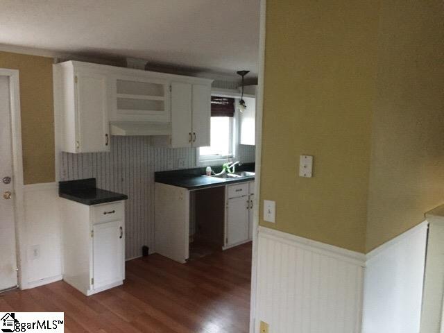 304 Thornbury Ridge Easley, SC 29640 - Photo 9 of 11