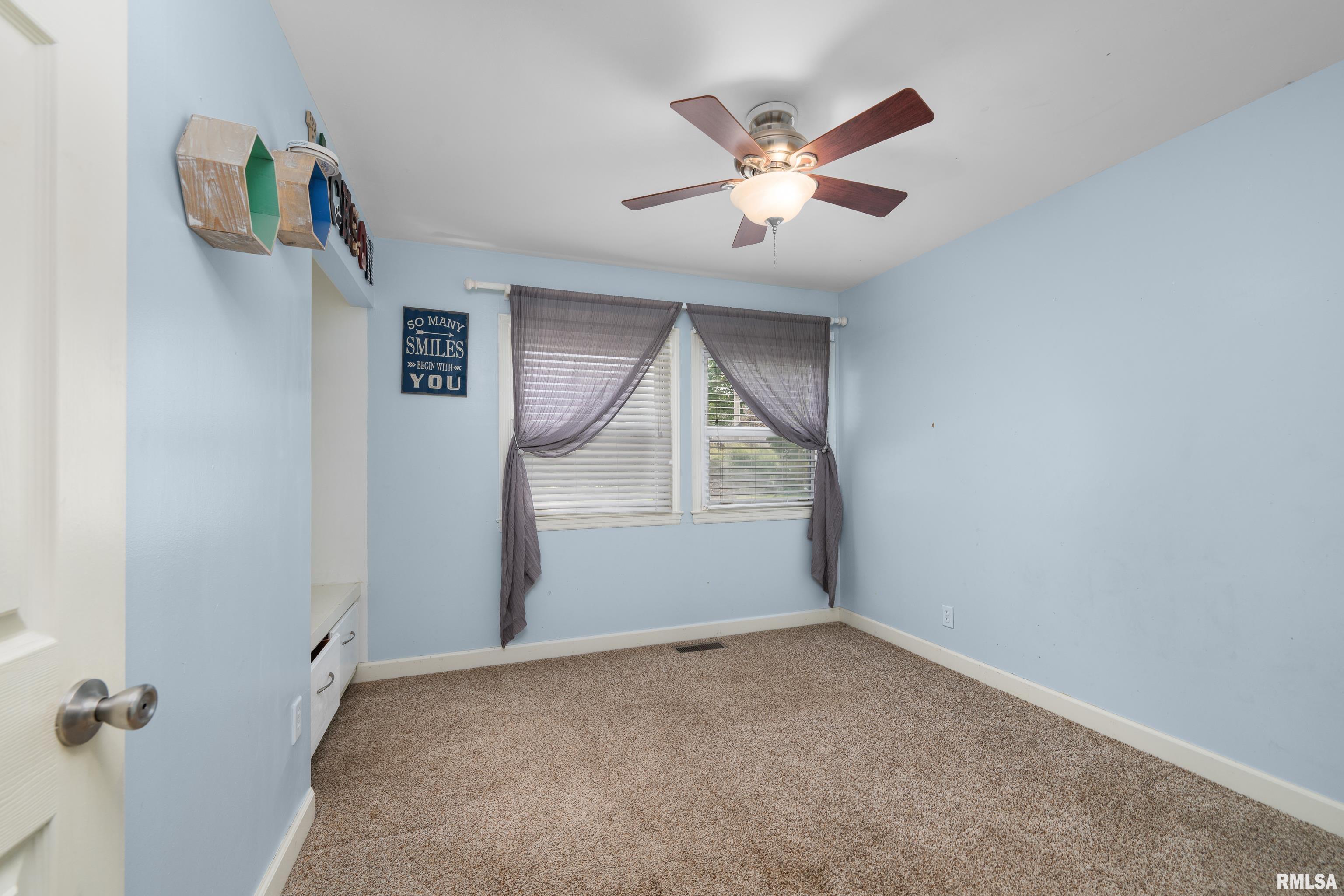13611 138th Street West Taylor Ridge, IL 61284 - Photo 13 of 26