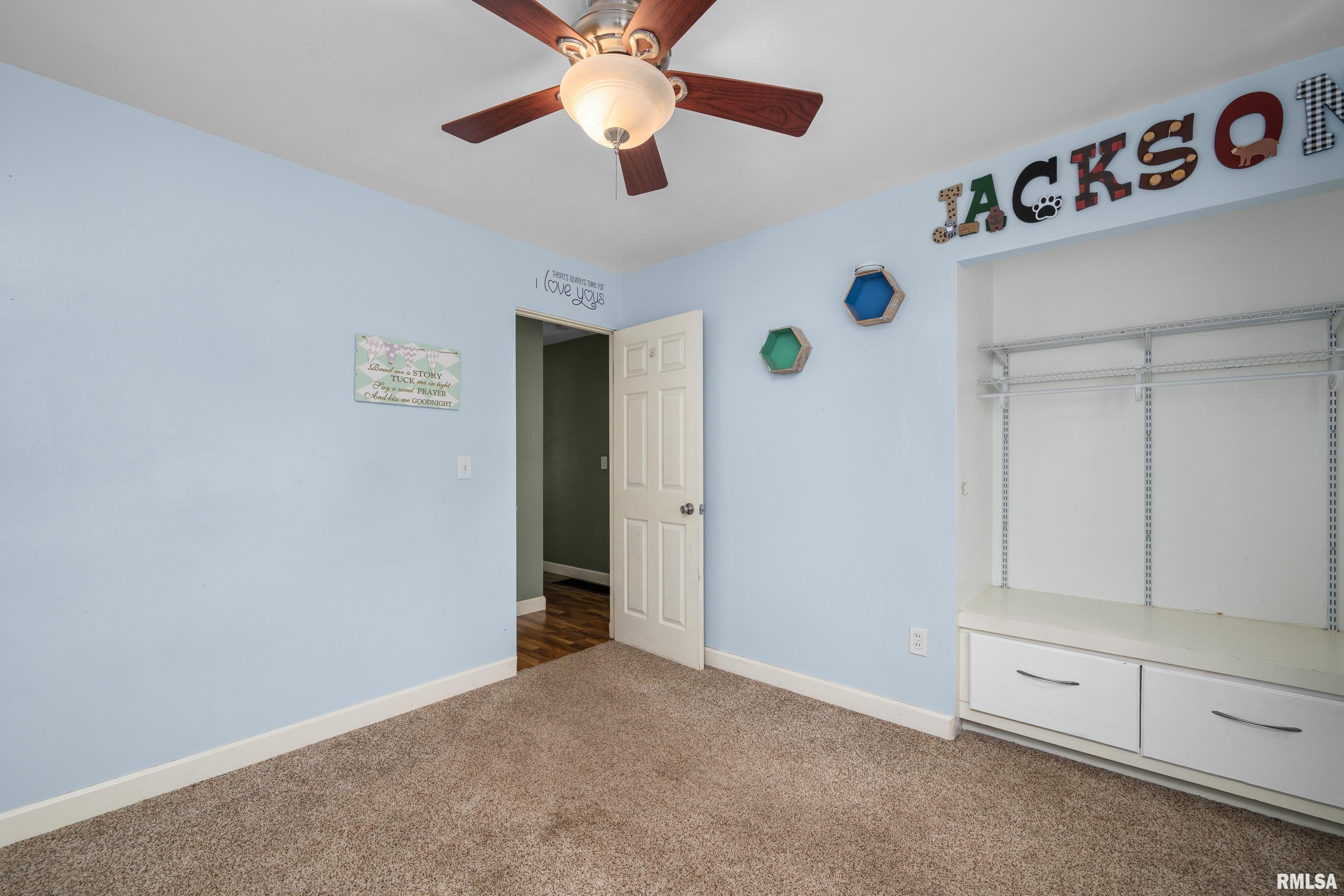 13611 138th Street West Taylor Ridge, IL 61284 - Photo 14 of 26