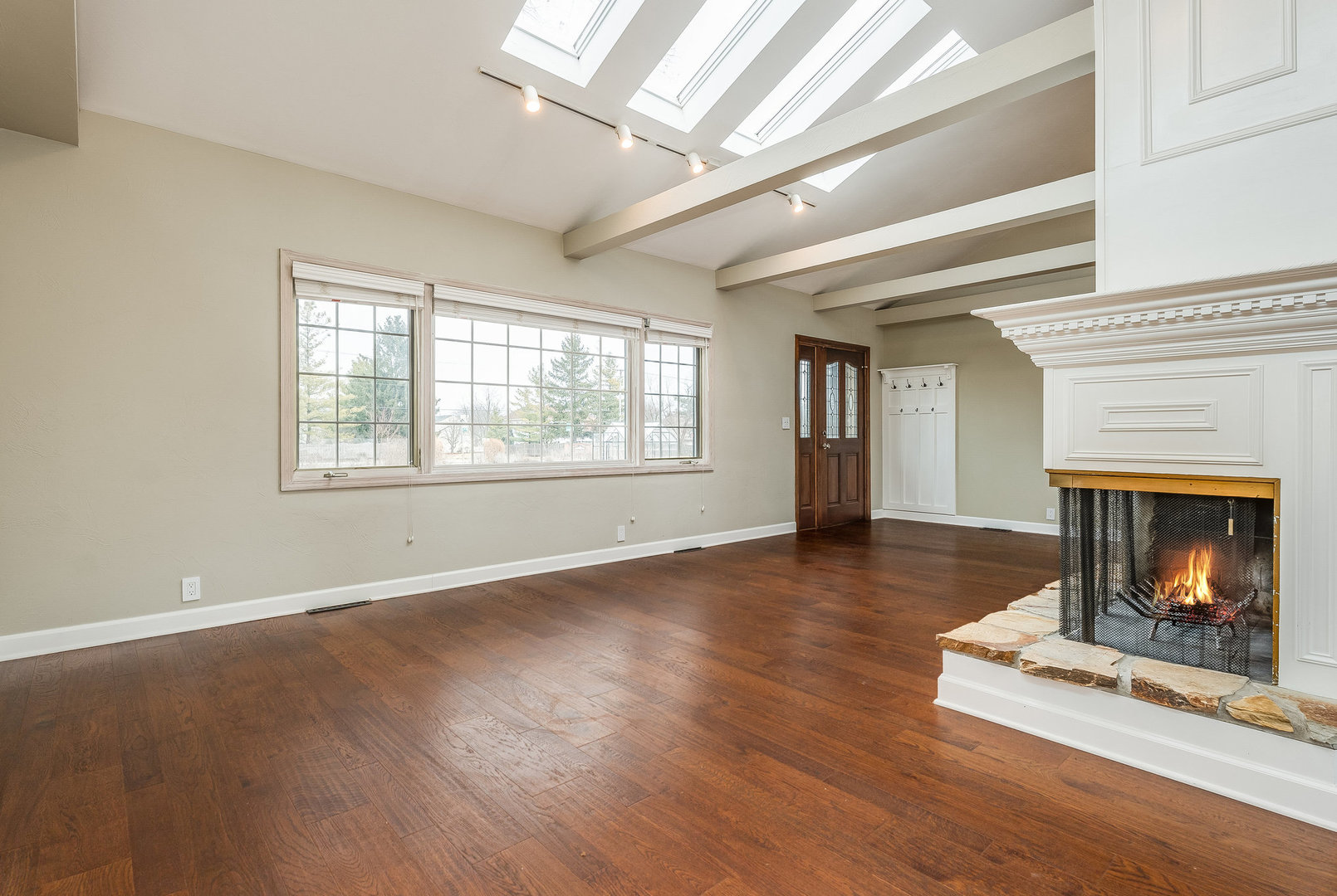 1017 Highway 22 Fox River Grove, IL 60021 - Photo 3 of 14