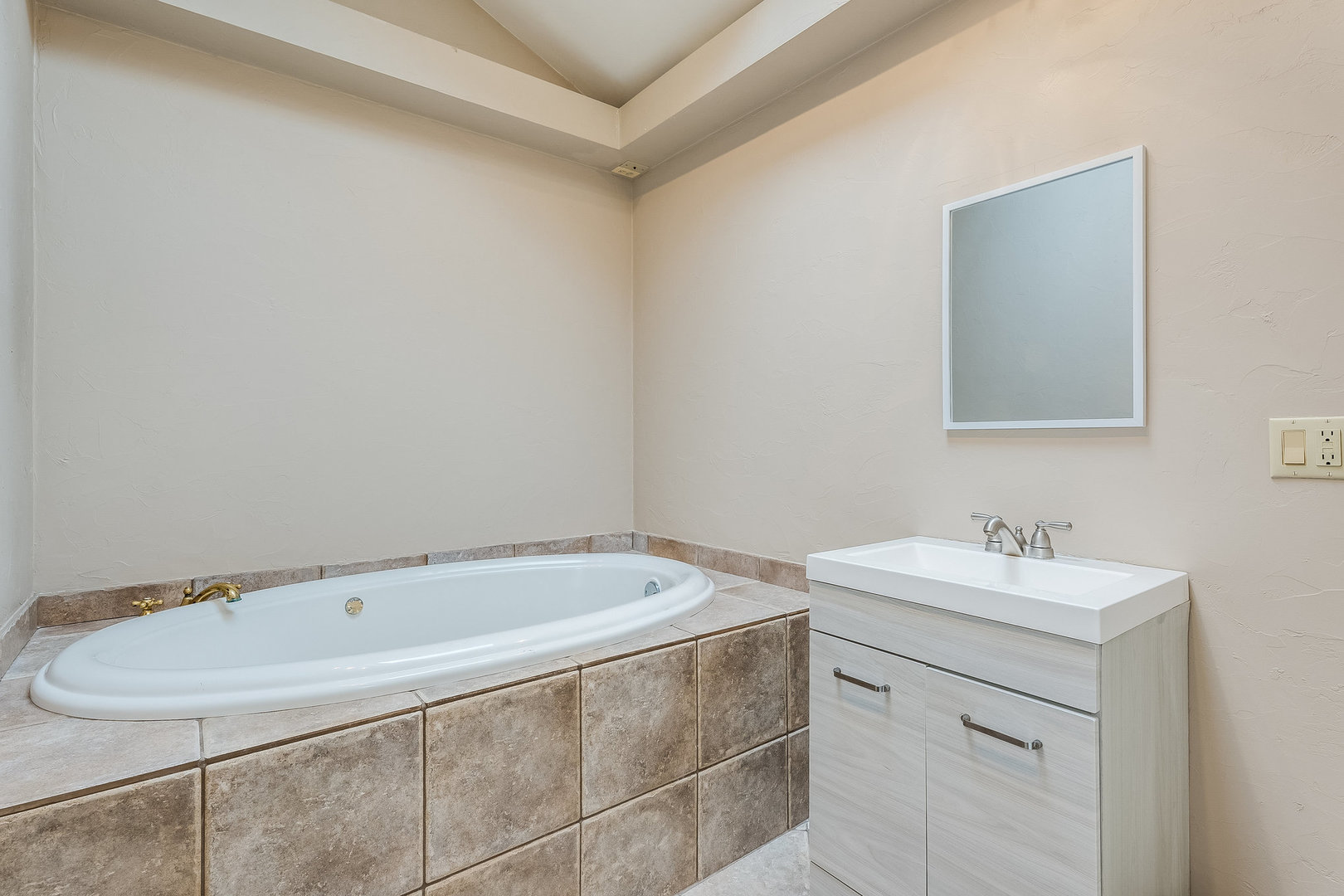 1017 Highway 22 Fox River Grove, IL 60021 - Photo 8 of 14