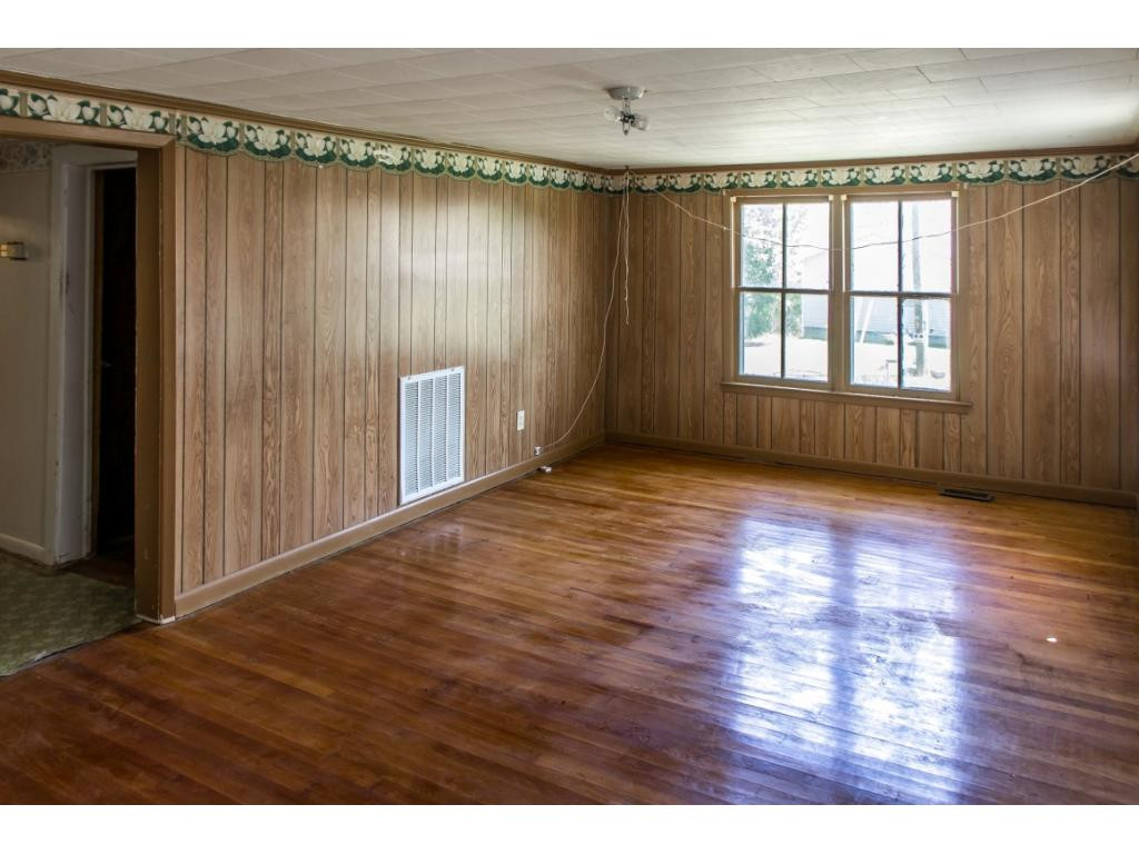 910 Lick Hollow Road Greeneville, TN 37743 - Photo 4 of 32 Photo 4