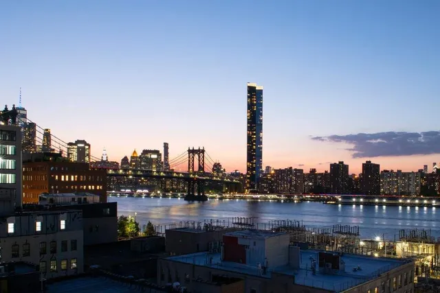 $2,750,000 | 37 Bridge Street, Unit PHB | DUMBO