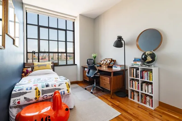 $2,750,000 | 37 Bridge Street, Unit PHB | DUMBO