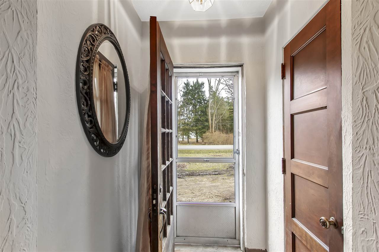 3334 Brooklyn Road Jackson, MI 49203 - Photo 4 of 21 Photo 4