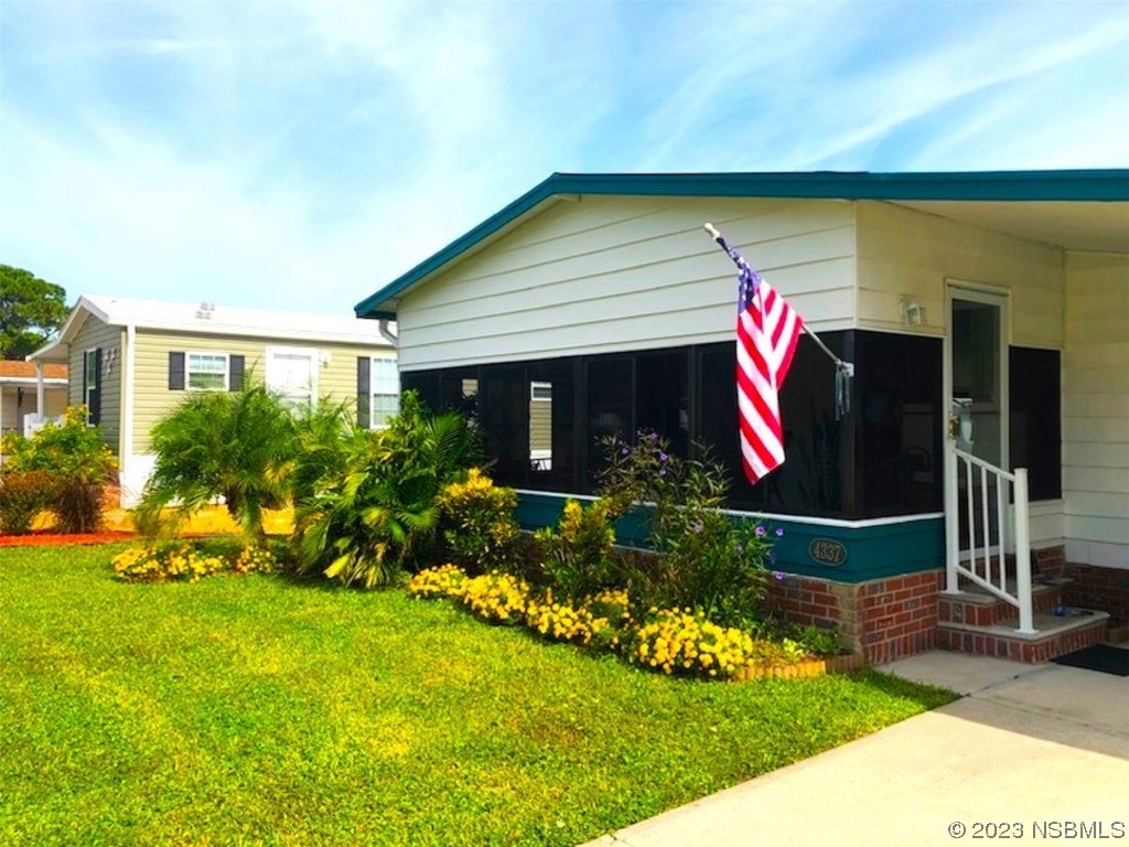 4337 Indian River Dr West  