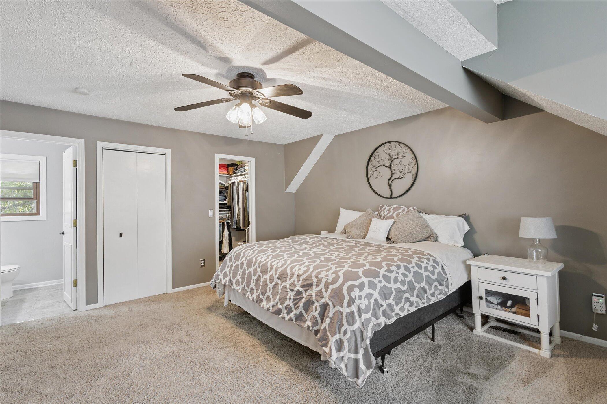 1843 Chester Road Lansing, MI 48912 - Photo 22 of 43 22-1843-Chester-Rd-Lansing-MI-48912-Wind