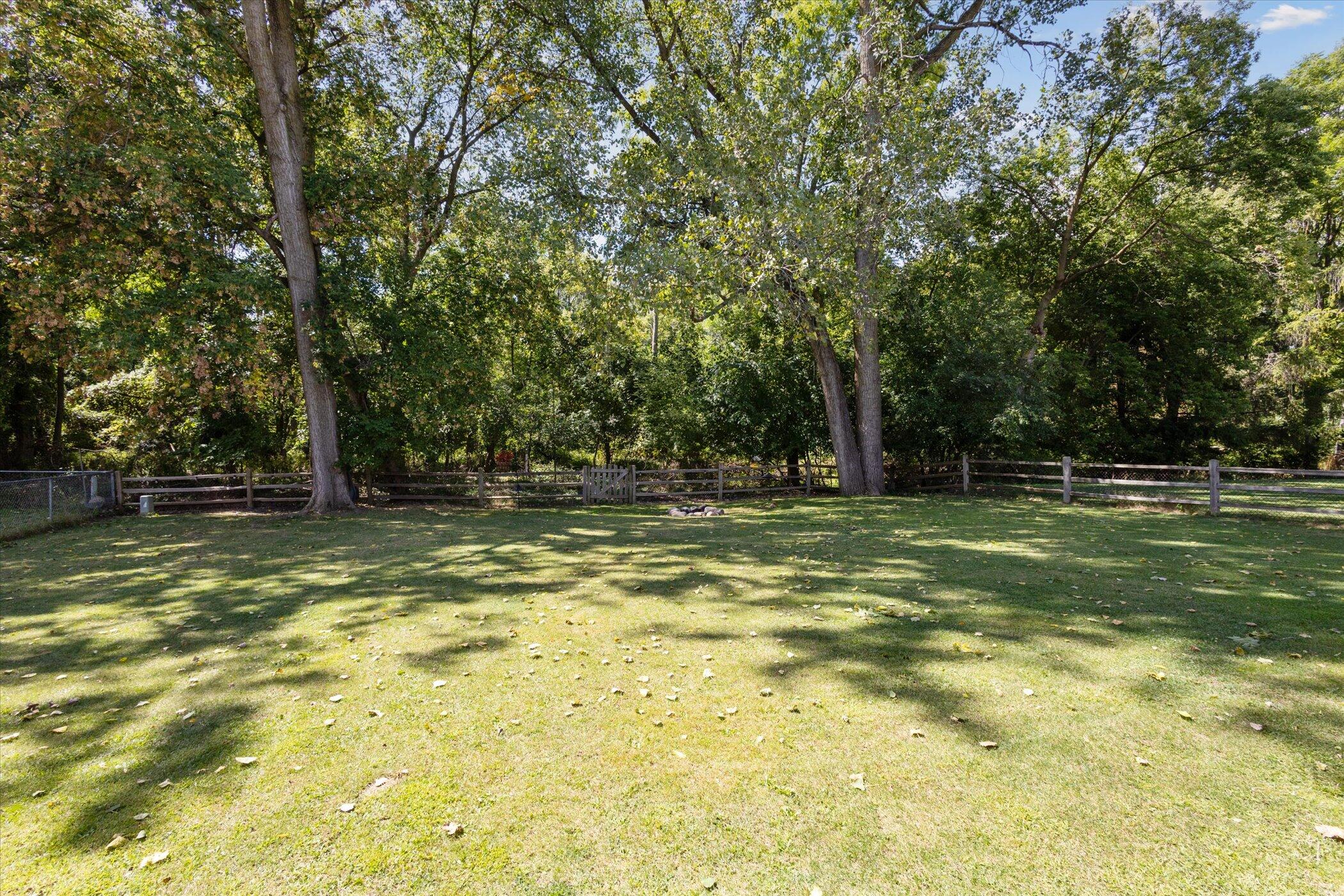 1843 Chester Road Lansing, MI 48912 - Photo 42 of 43 42-1843-Chester-Rd-Lansing-MI-48912-Wind