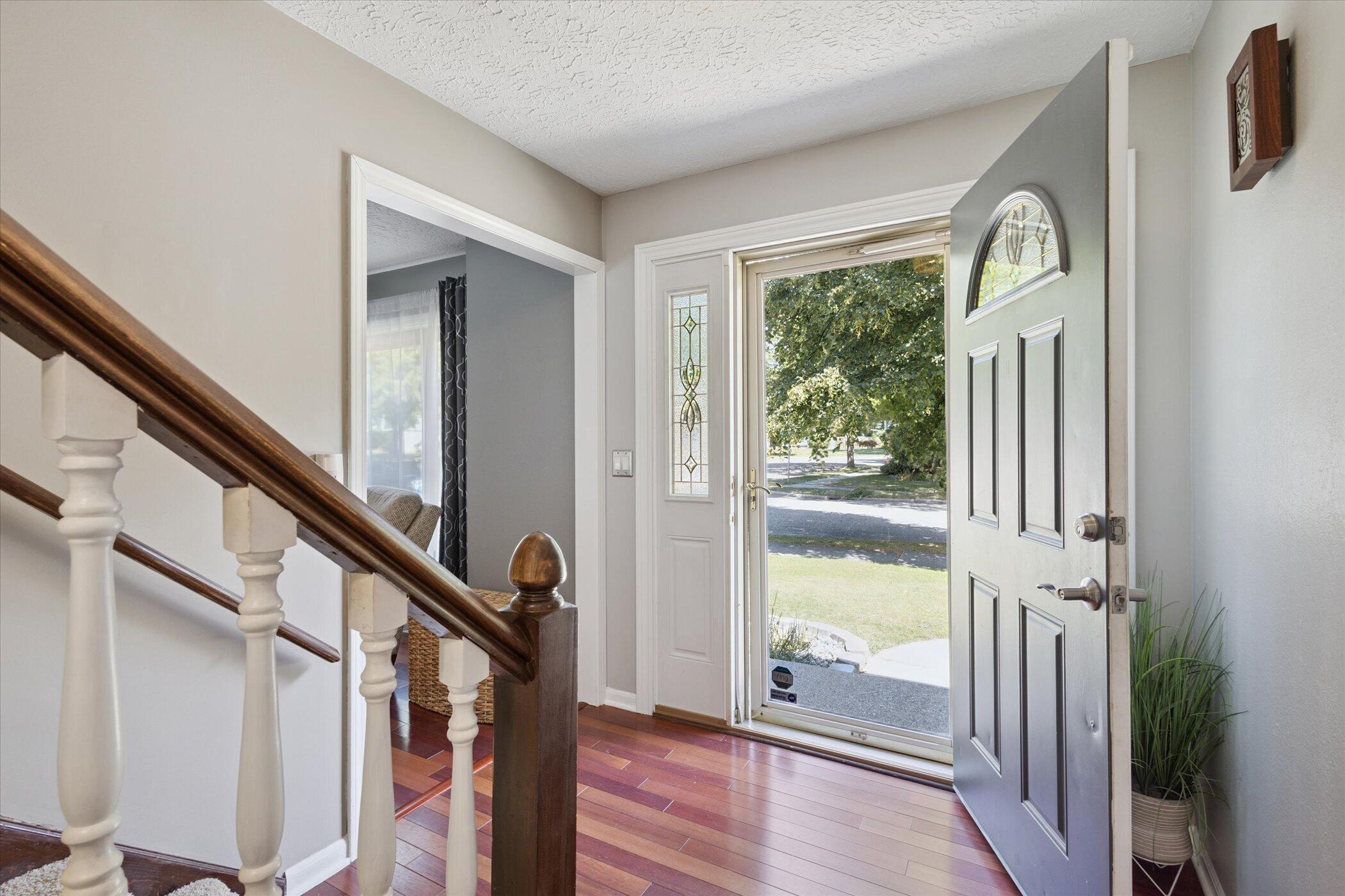 1843 Chester Road Lansing, MI 48912 - Photo 6 of 43 06-1843-Chester-Rd-Lansing-MI-48912-Wind