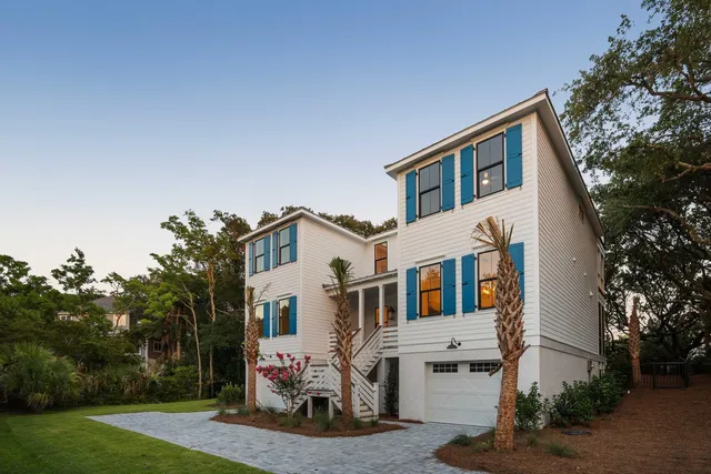 $3,690,000 | 14 55th Avenue, Isle of Palms, SC 29451