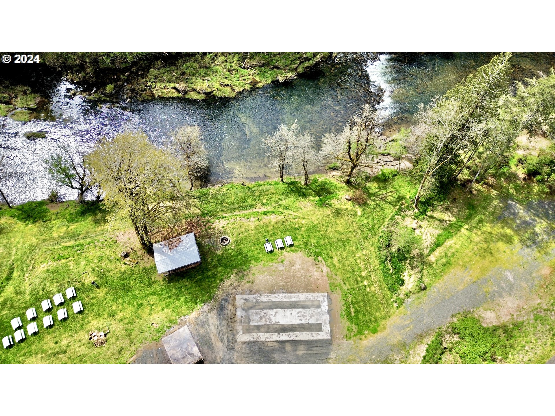 28593 Lower Smith River Road Reedsport, OR 97467 - Photo 19 of 48