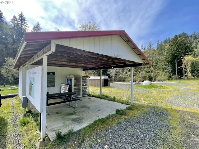 $1,200,000 | 28593 Lower Smith River Road, Reedsport, OR 97467