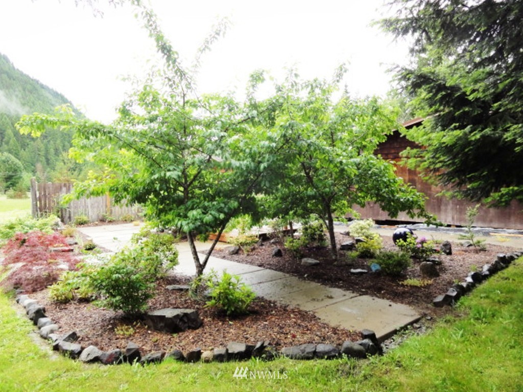 2414 Cispus Road Randle, WA 98377 - Photo 10 of 15 Gallery Image 10
