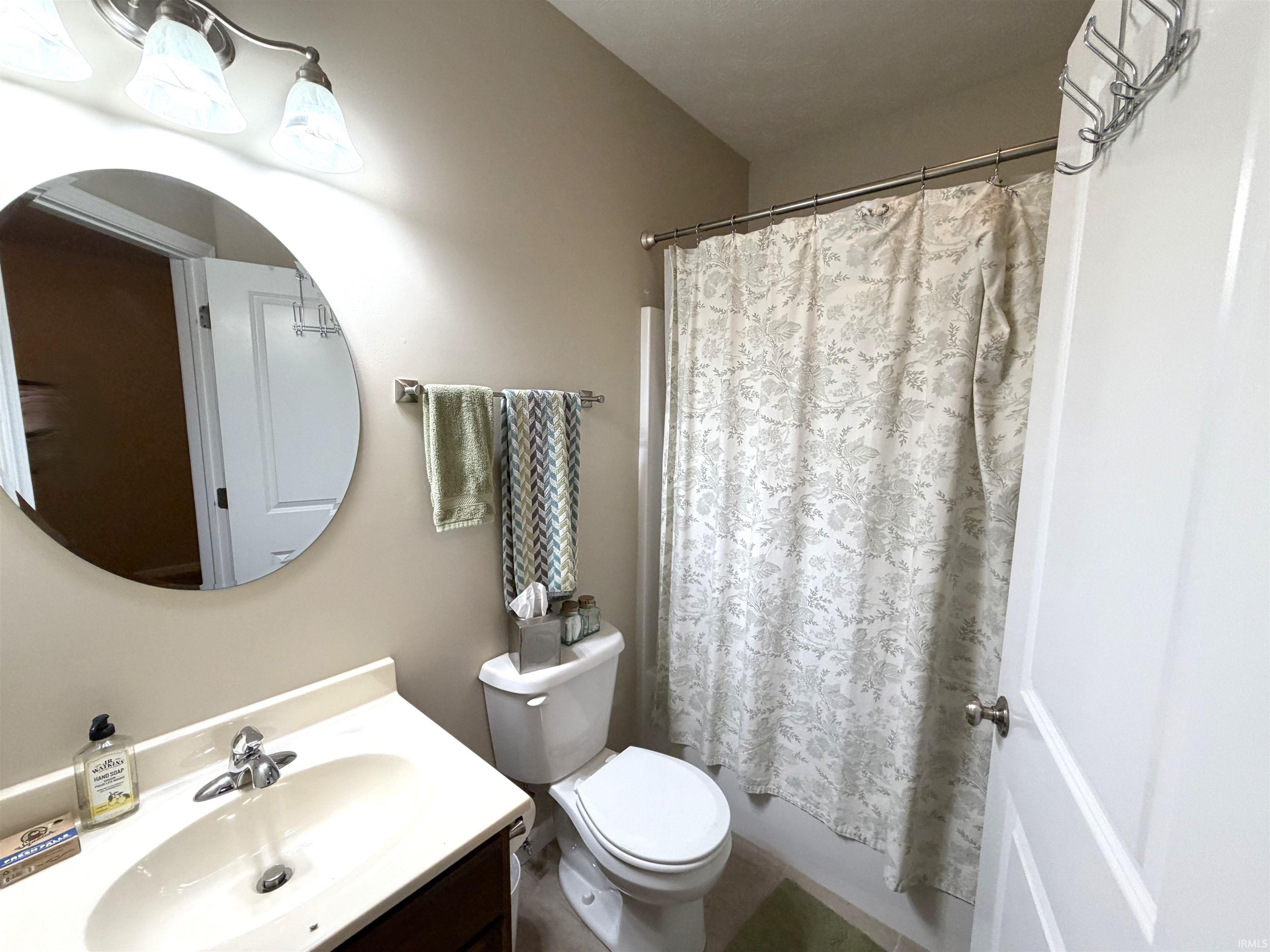 2575 South Flat Rock Road Bloomington, IN 47403 - Photo 24 of 29 Gallery Image 24