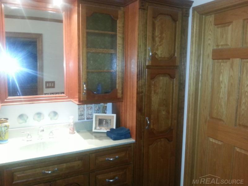 6060 Aitken Road Croswell, MI 48422 - Photo 18 of 25 31322791-17.JPG