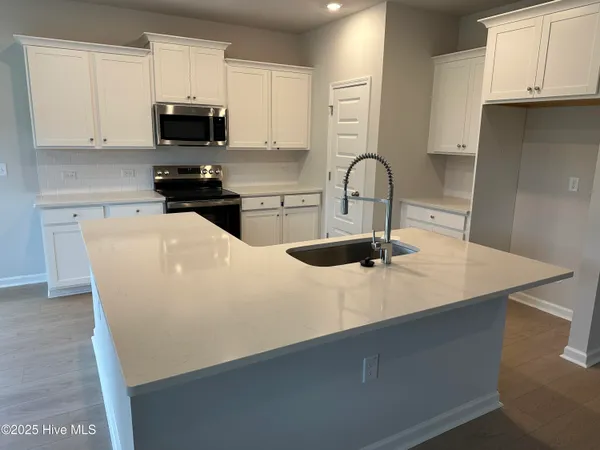 $346,000 | 3414 Wood Stork Drive, Unit LITCHFIELD IL LOT 30, Ocean Isle Beach, NC 28469