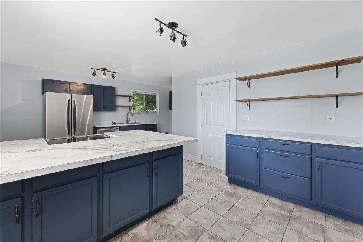 1919 North Standard Street Spokane, WA 99207 - Photo 15 of 44