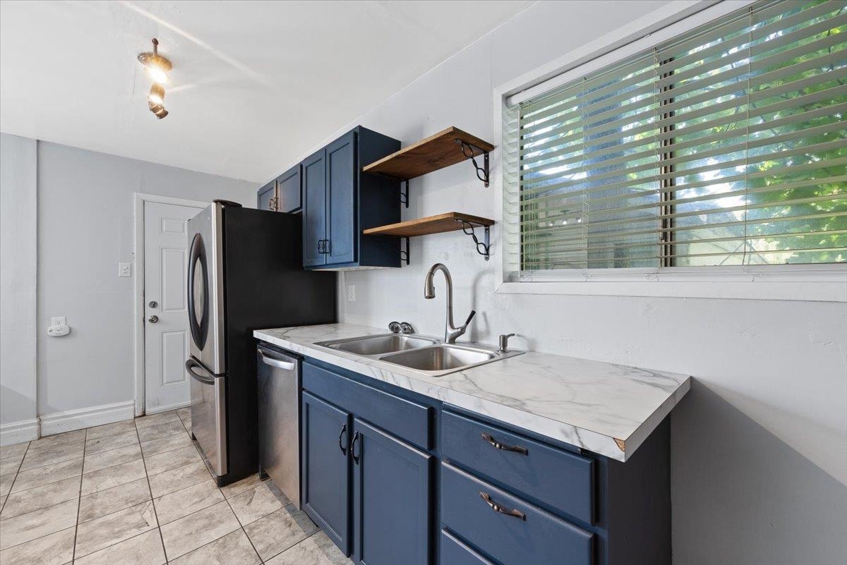 1919 North Standard Street Spokane, WA 99207 - Photo 18 of 44