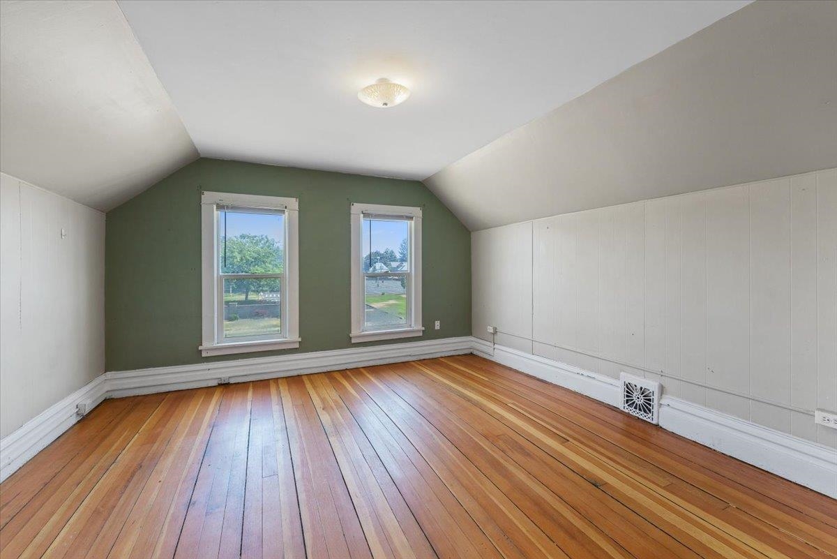 1919 North Standard Street Spokane, WA 99207 - Photo 24 of 44