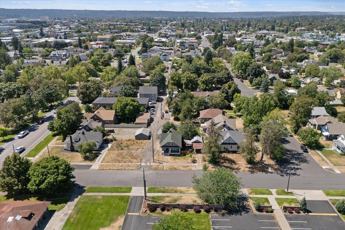1919 North Standard Street Spokane, WA 99207 - Photo 39 of 44