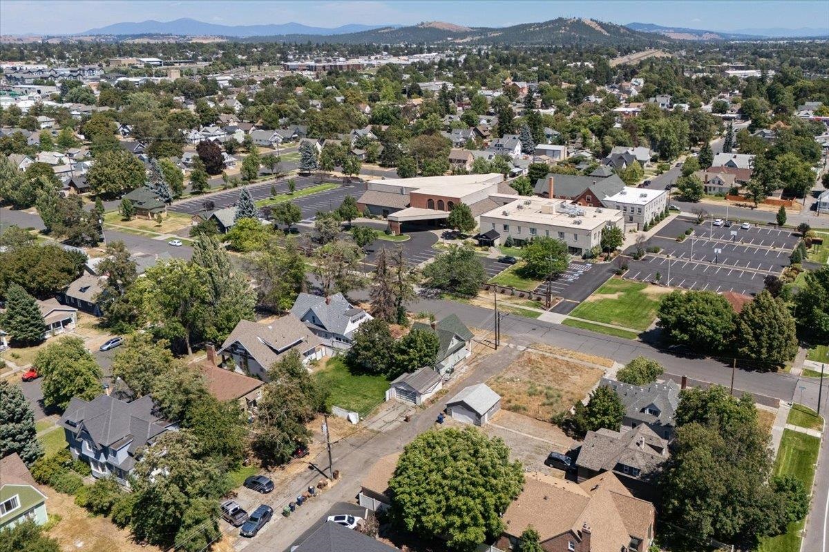 1919 North Standard Street Spokane, WA 99207 - Photo 40 of 44