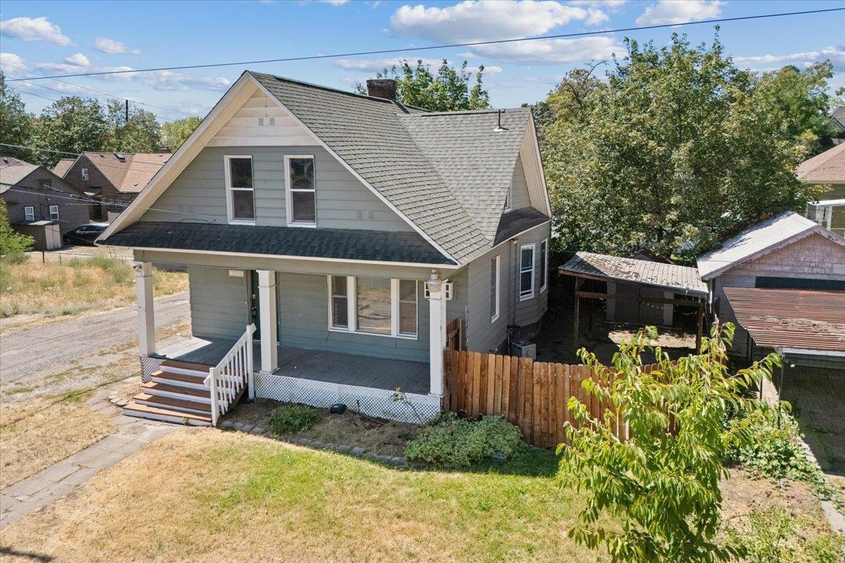 1919 North Standard Street Spokane, WA 99207 - Photo 4 of 44