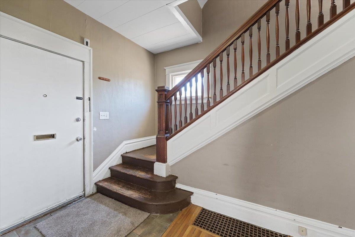 1919 North Standard Street Spokane, WA 99207 - Photo 6 of 44