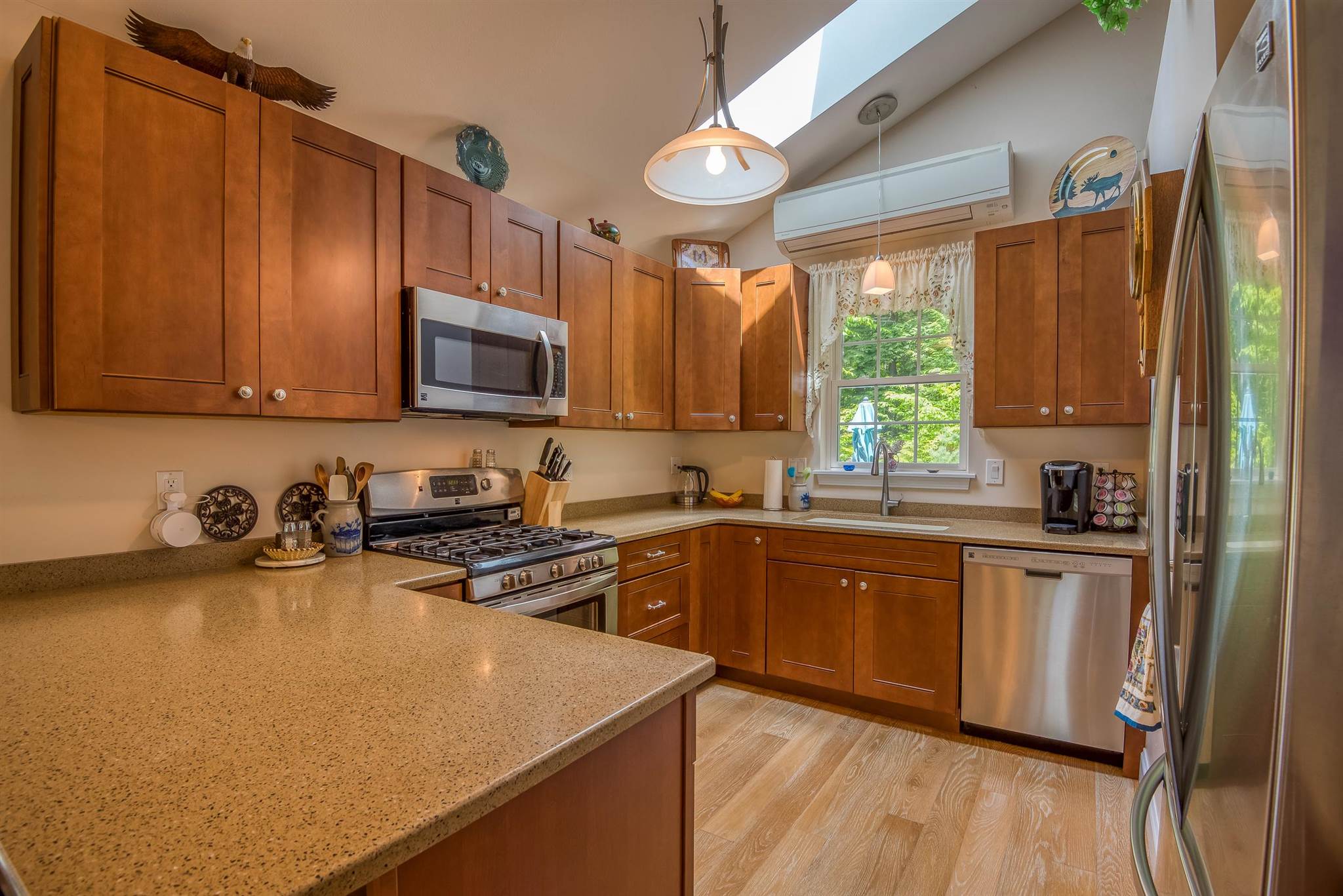 400 Grandview Road Conway, NH 03818 - Photo 2 of 40