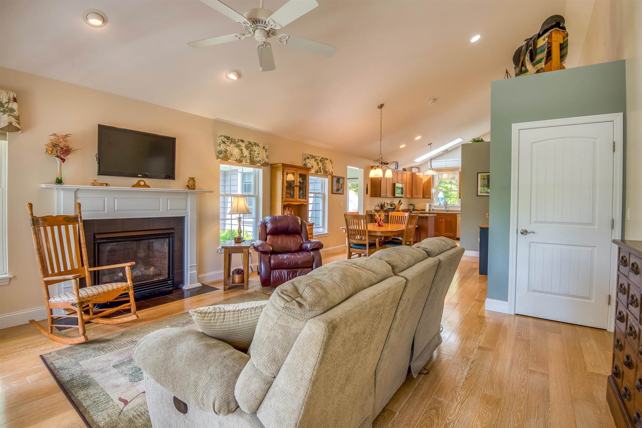 400 Grandview Road Conway, NH 03818 - Photo 6 of 40