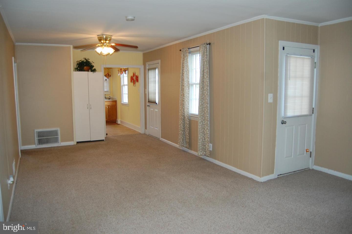 3 Churchview Road Millersville, MD 21108 - Photo 8 of 14 LR view of front door & DR from LR