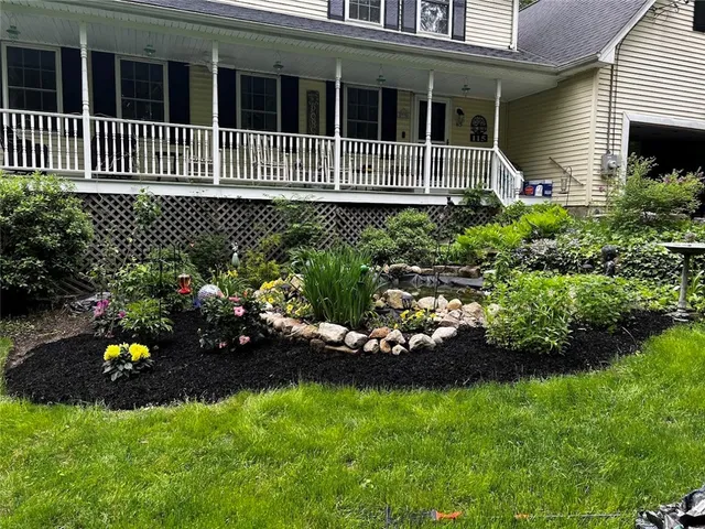 $749,900 | 115 Regina Drive, West Greenwich, RI 02817