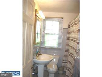 8012 Lawndale Avenue Philadelphia, PA 19111 - Photo 7 of 12 Bathroom
