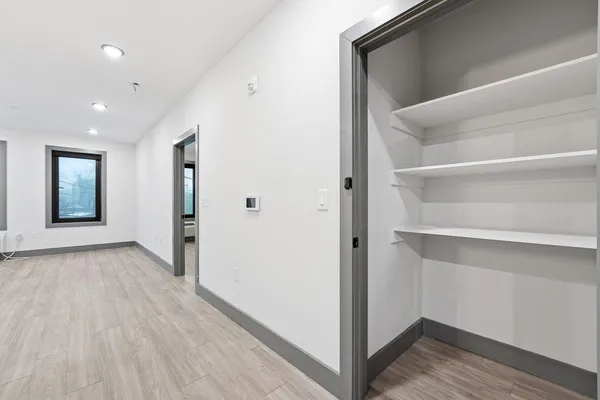 $2,500 | 531 32nd Street, Unit 303, Union City, NJ 07087