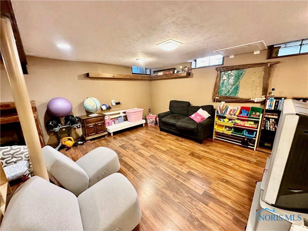 3015 Gracewood Road Toledo, OH 43613 - Photo 22 of 35 Gallery Image 22