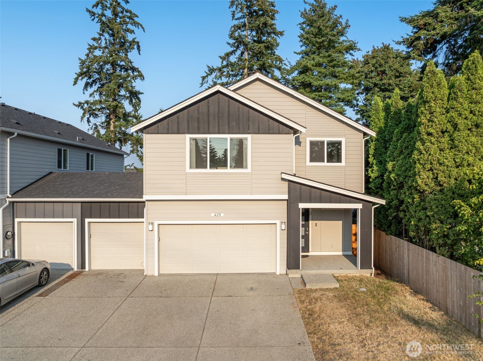 429 Logan Road, Unit 2 Lynnwood, WA 98036 - Photo 31 of 35 Gallery Image 31