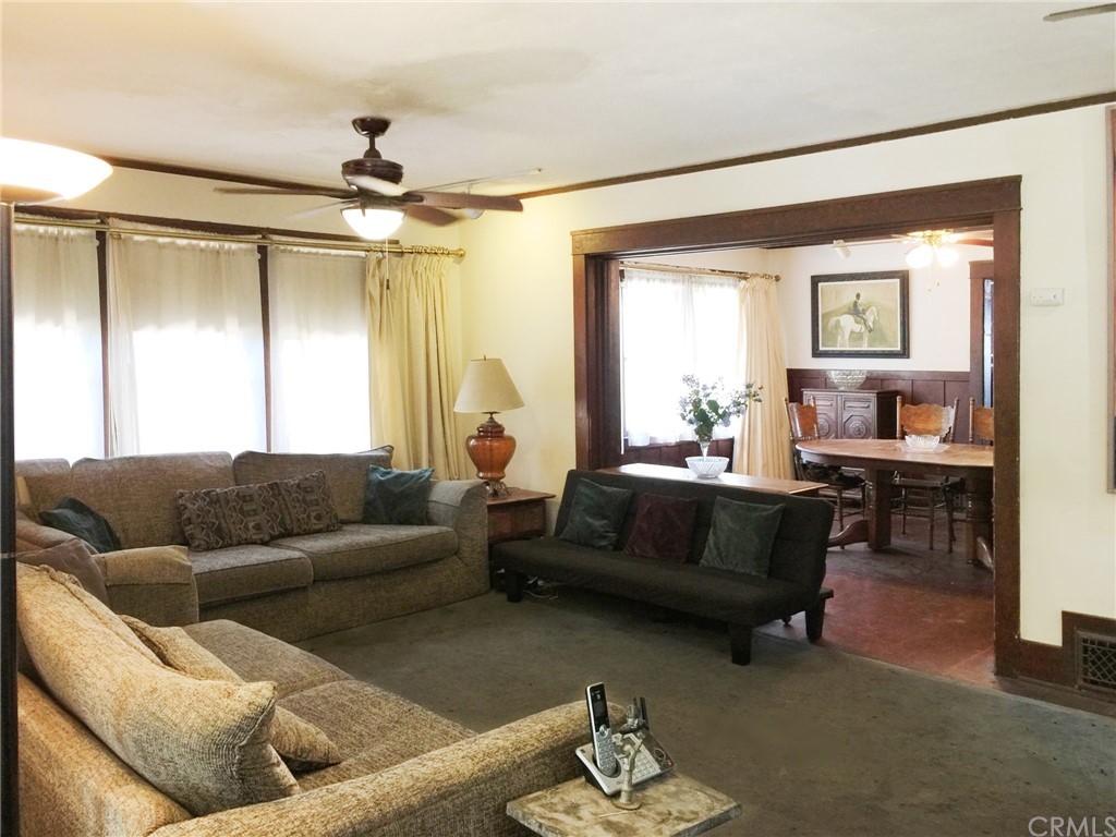 505 Wyoming Street Pasadena, CA 91103 - Photo 2 of 12